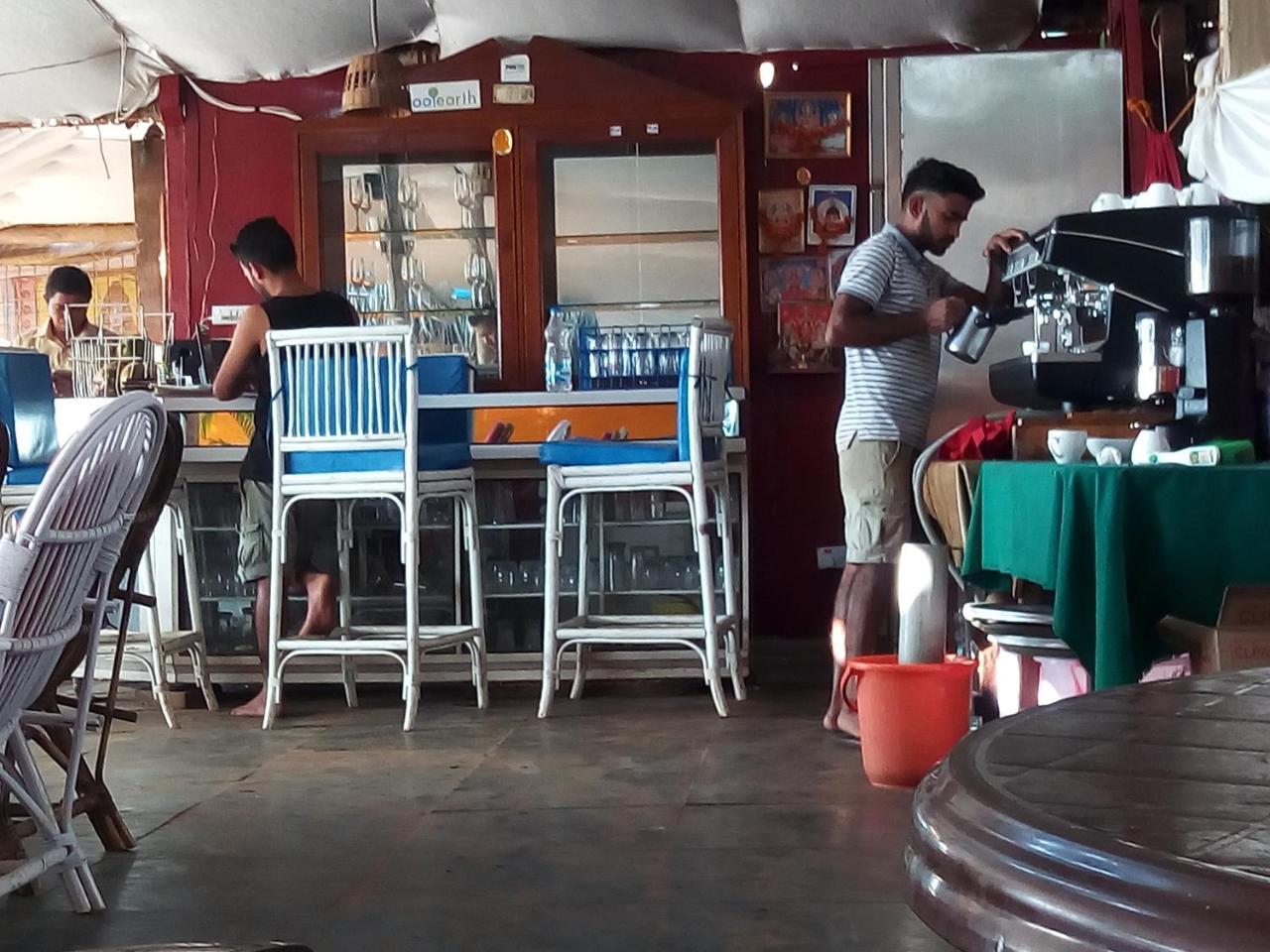 帕罗林 Casa Fiesta酒店 外观 照片